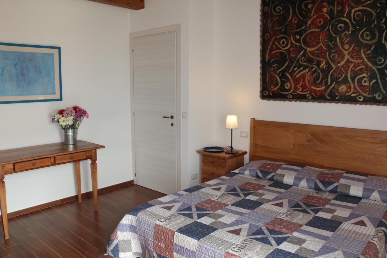 Agriturismo Terra Dei Falchi Castilenti Екстериор снимка